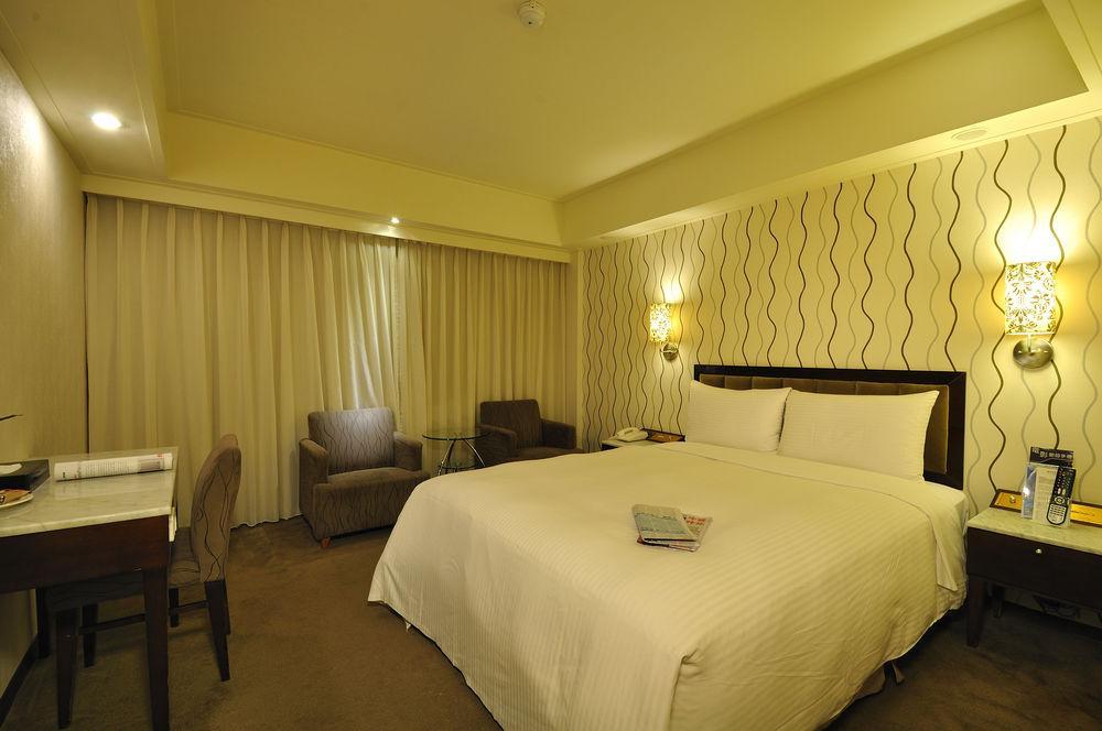 Forward Suites Ⅰ Taipei Exterior foto